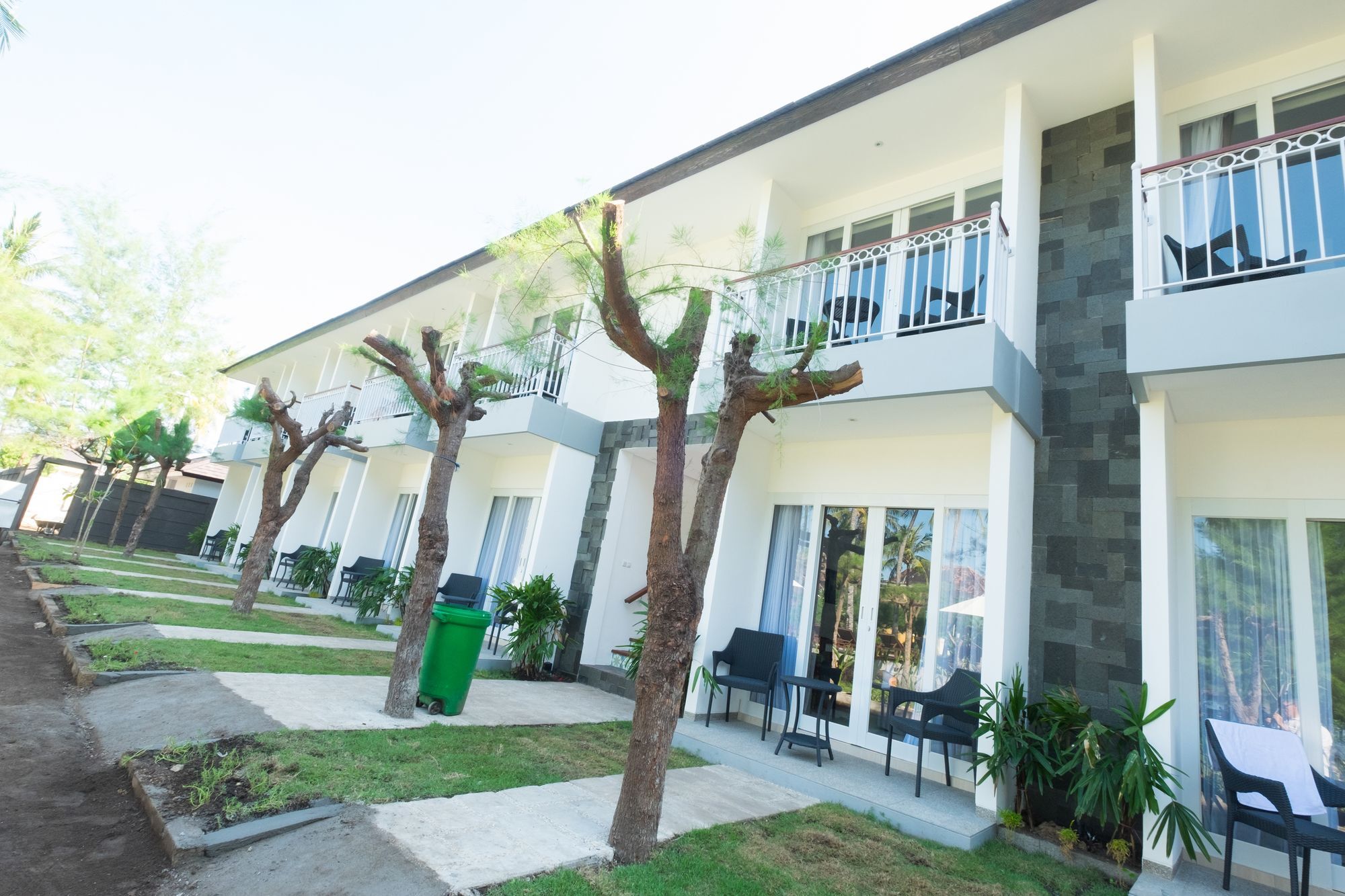Royal Regantris Villa Karang Gili Air Exterior photo