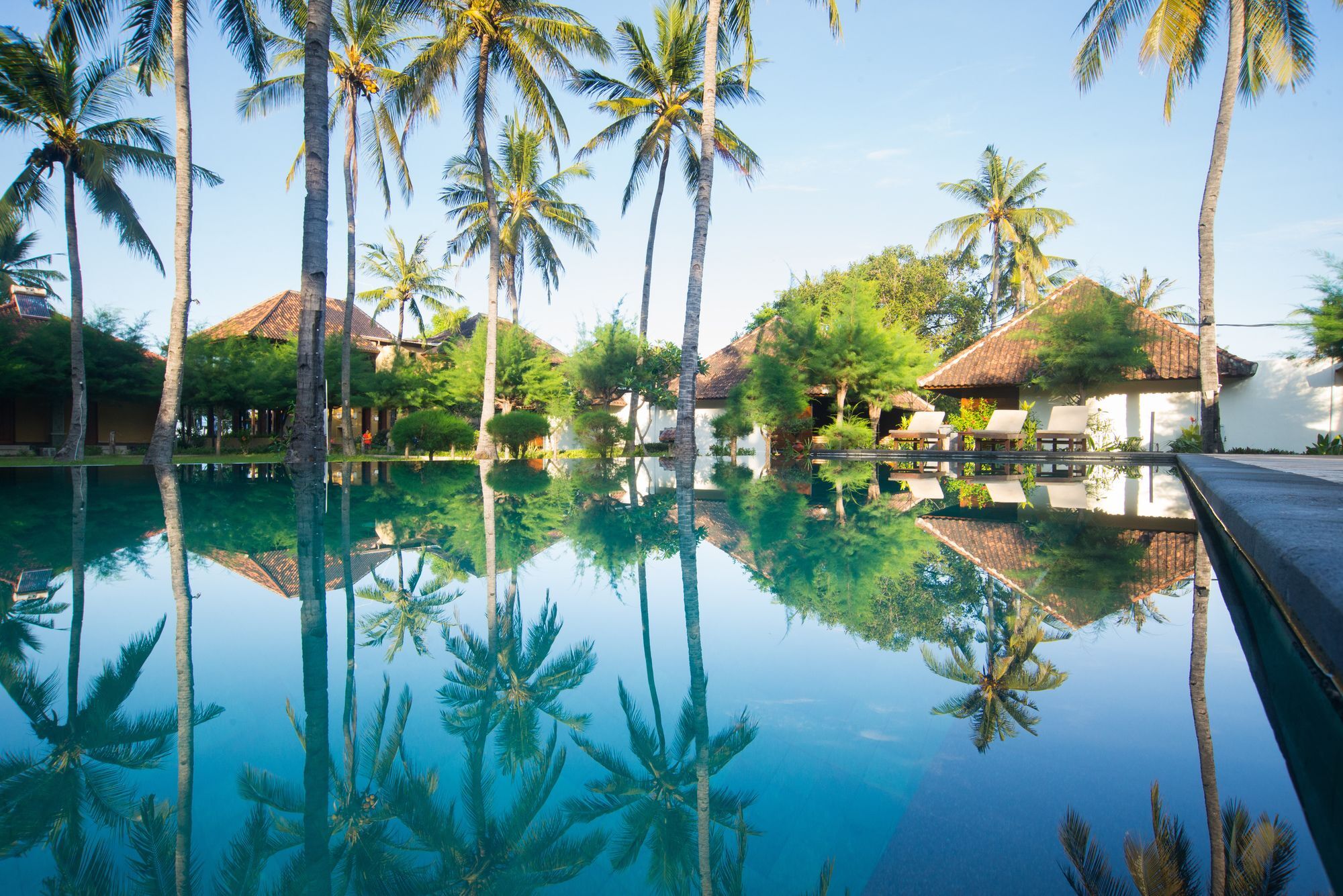 Royal Regantris Villa Karang Gili Air Exterior photo