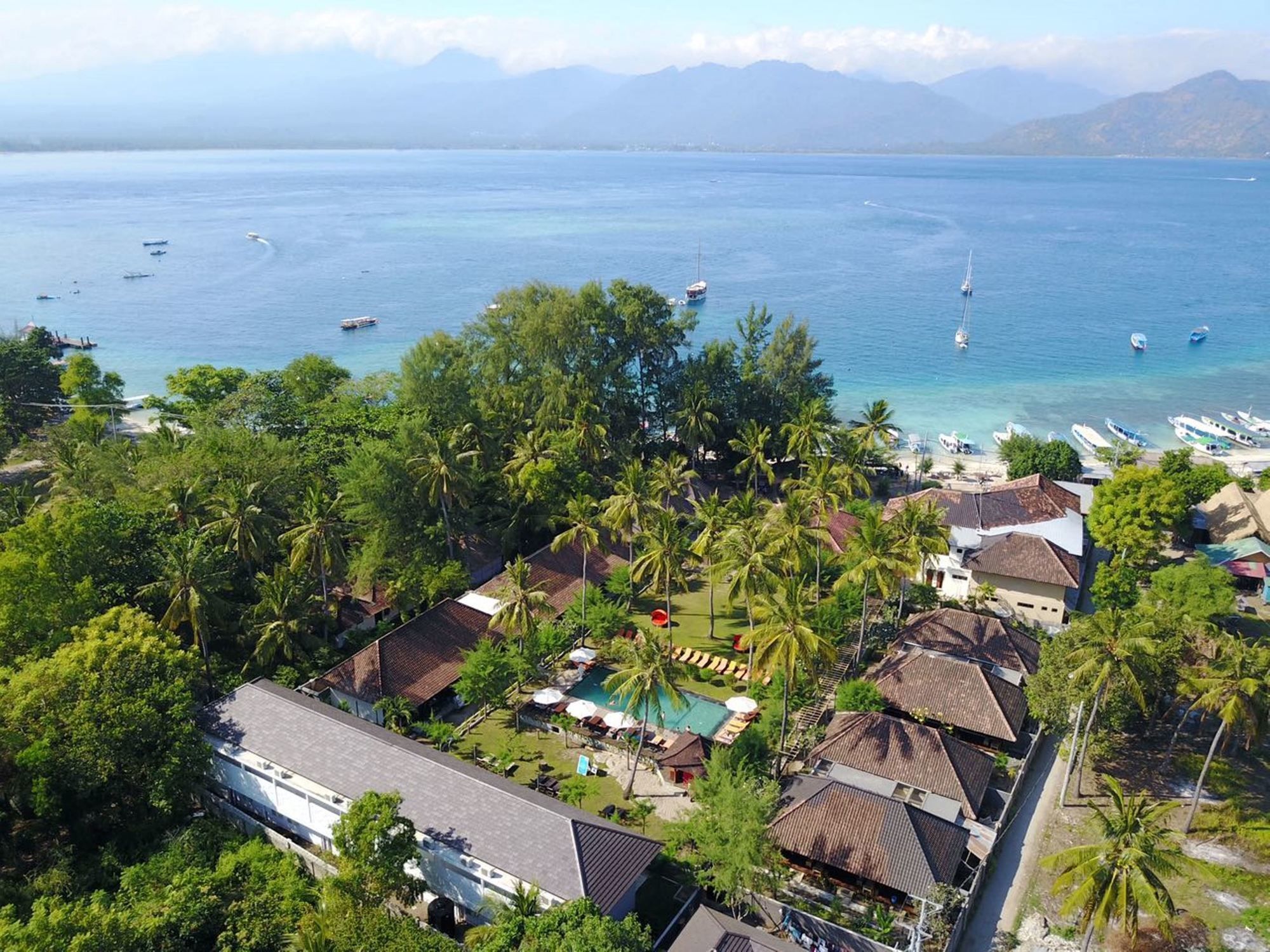 Royal Regantris Villa Karang Gili Air Exterior photo