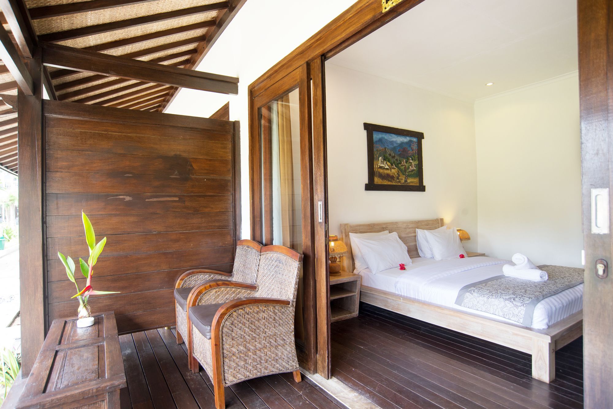 Royal Regantris Villa Karang Gili Air Exterior photo