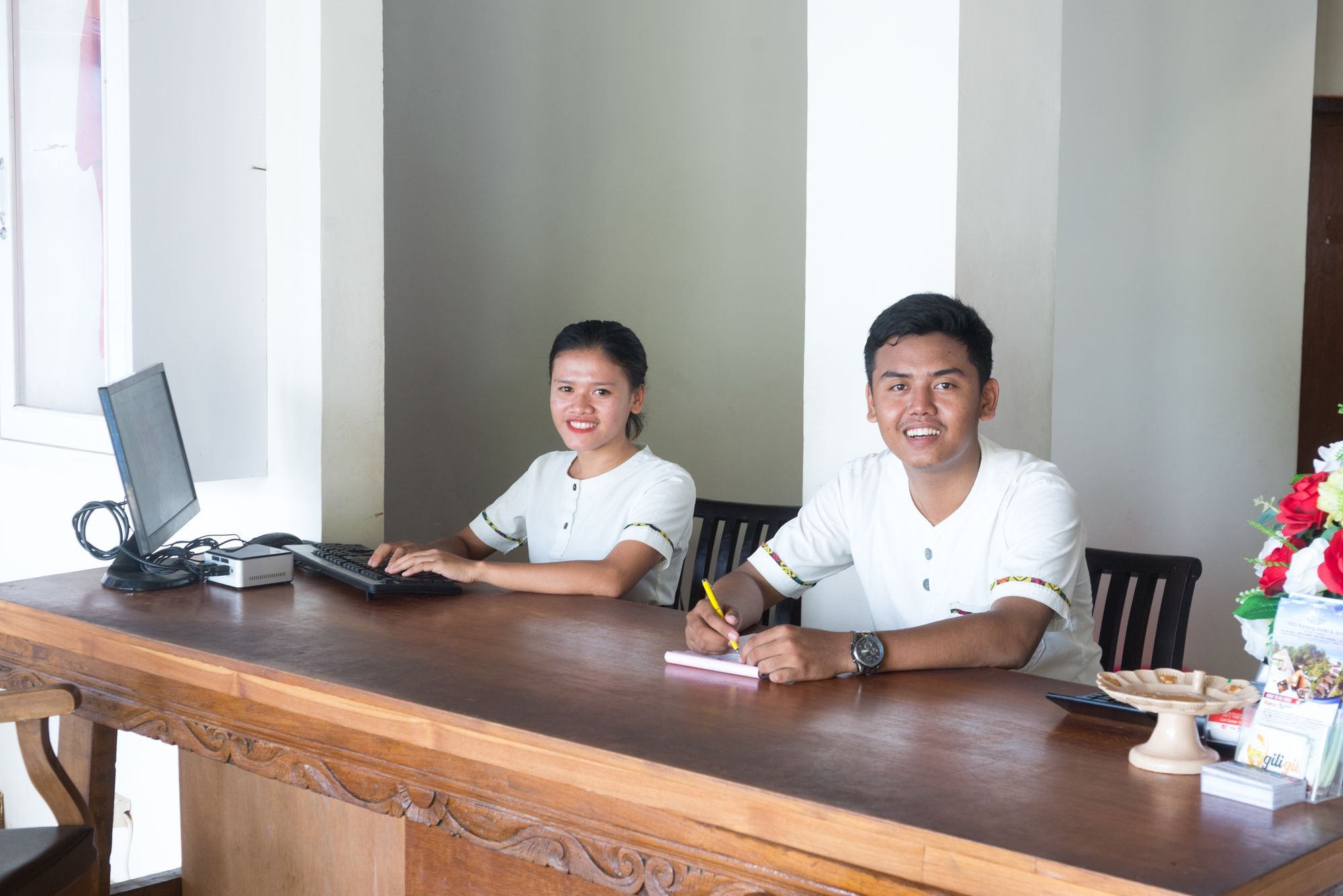 Royal Regantris Villa Karang Gili Air Exterior photo